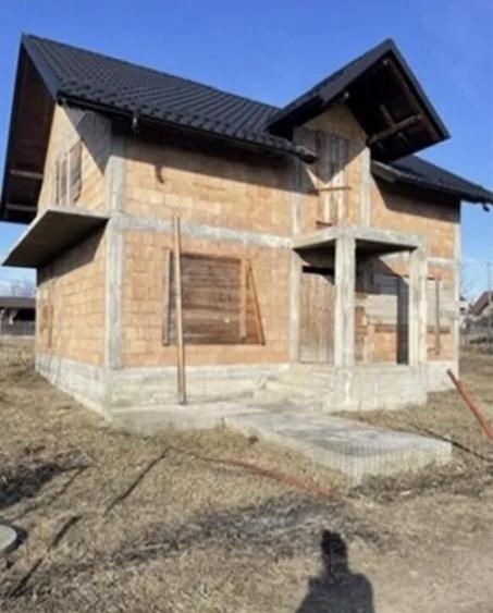 Casa / Vila Zona Tisauti - 6