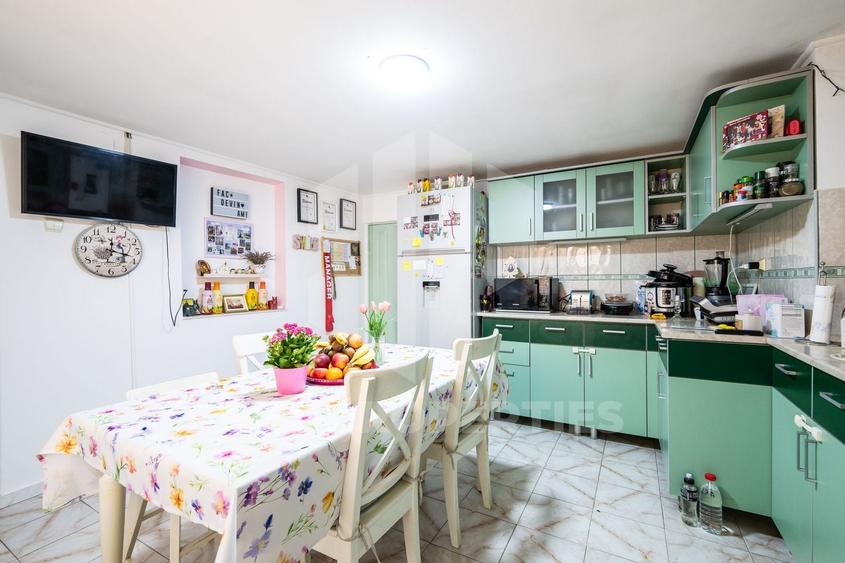 Bucurestii Noi, casa parter situata pe colt, teren 300 mp - 1