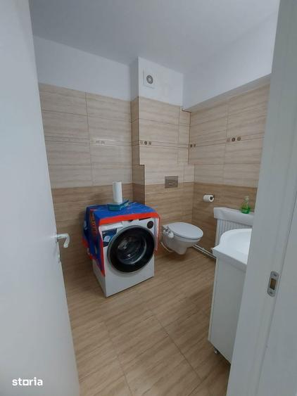 Bloc nou! Vanzare apartament 2 camere, zona micro 6 - Targoviste - 7