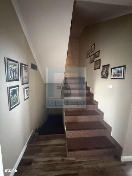 Casa/Villa 7 camere, singur in curte - zona Tractorul/Brasov - 2