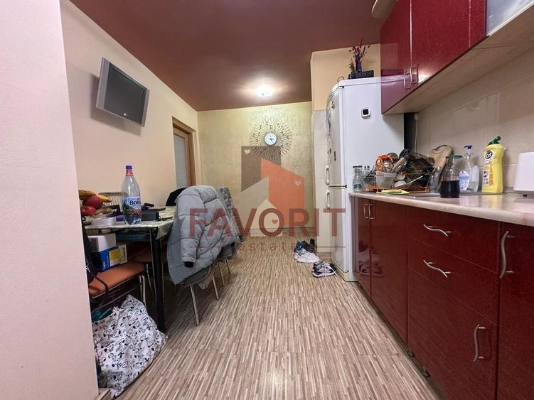 3 camere | centrala proprie | boxa | mobilat si utilat | zona excelenta | - 4