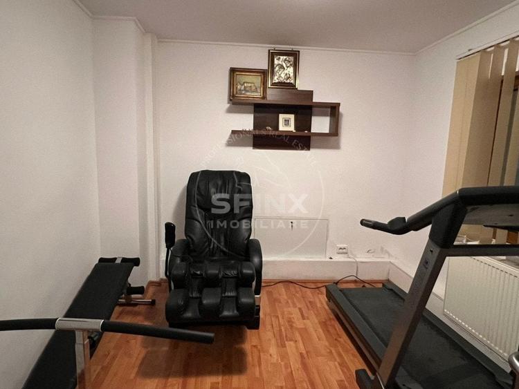 De vanzare vila 8 camere Sinaia - 12