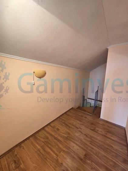 Casa de vanzare  cu 3 camere, Les, Oradea, Bihor - 10