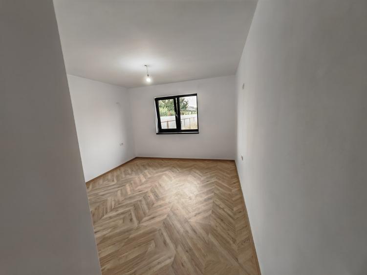 Casa la cheie, Hemeius - 8