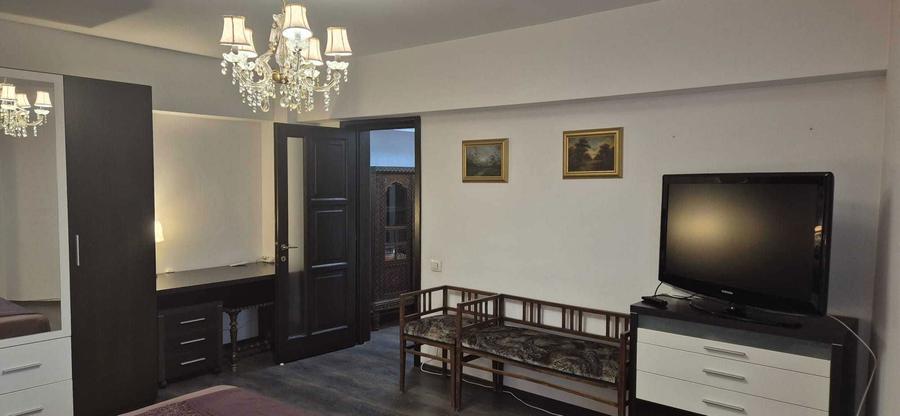 Inchiriere apartament 2 camere 80 mp Unirii - 4