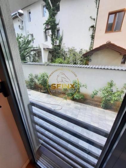 Parter, spatiu birou, beauty salon, stomatologie, oftalomologie, 2 intrari - 24