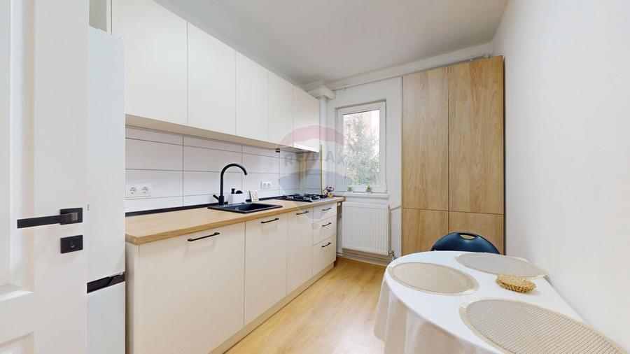 Apartament 2 camere de închiriat – Zona Tractorul - 7