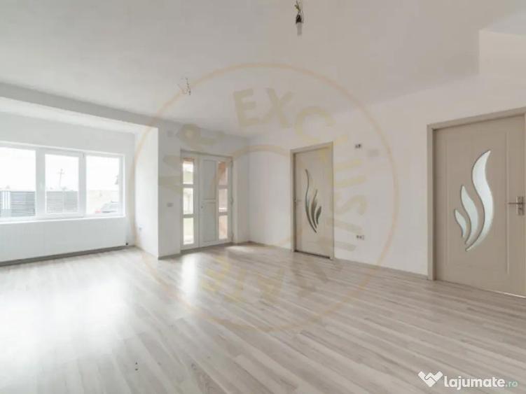 Casa P+M 130 mp, teren 818 mp Calinesti, AG - 1