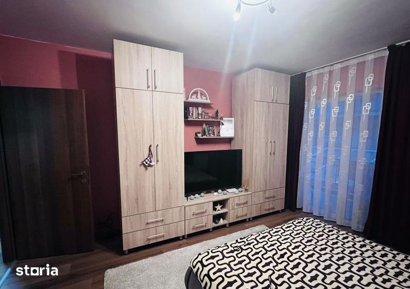 Garsonieră decomandată, mobilată în Iris