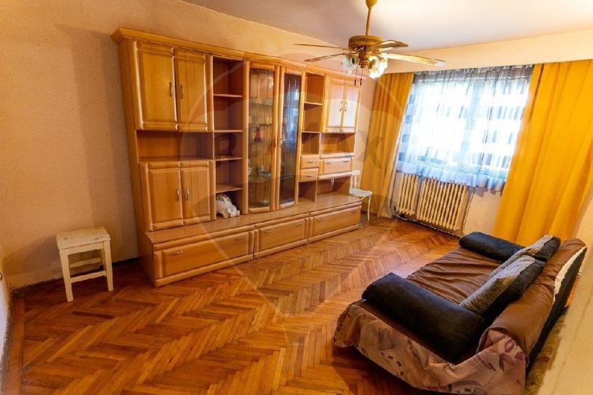 Apartament 2 camere de vanzare, Hunedoara - 3