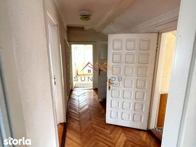 Vila 7 camere, an 1984, garaj, terasa, teren 604 m2, Poiana Campina,PH - 4