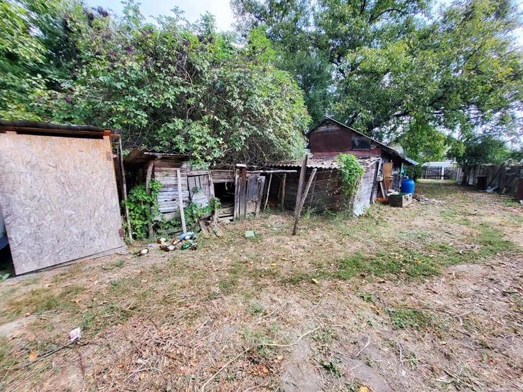 *PROPRIETAR*Casa Batraneasca*Toate Utilitatile*Com. Plopu*Sat Plopu*PH* - 10