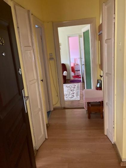 VAND APARTAMENT 2 camere - 58000 euro zona ultracentrala - 7