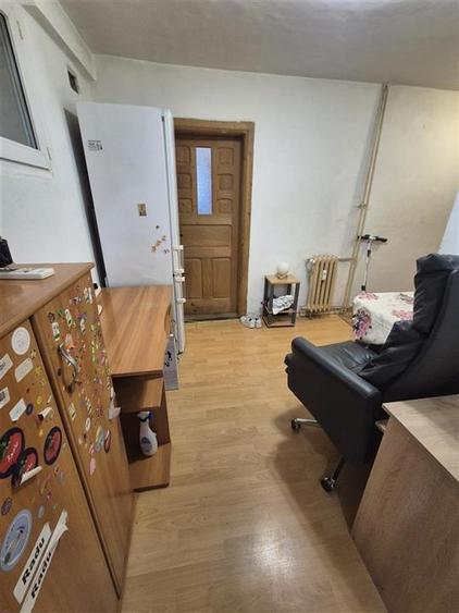 Vanzare apartament 2 camere | Titan | Codrii Neamtului | etaj 7/10 | renovat | b - 2