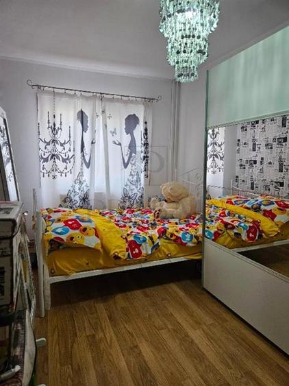 Dambovita - Etaj 2 - Centrala proprie - Amenajat - Zona excelenta - 4