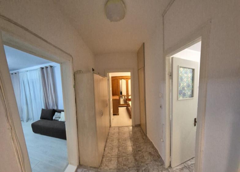 Particular,apartament 2 cam,cf 1,Dec.et.3,Dr. Taberei,Bd. 1 Mai nr.29 - 8