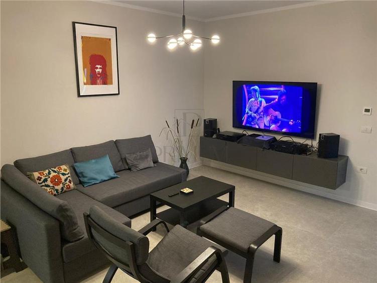 Duplex mobilat - zona excelenta - 3 dormitoare - 4