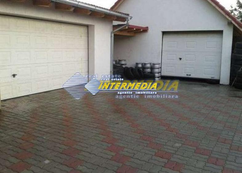 Casa de vanzare I in Alba Iulia I 7 camere I cu 1500 mp teren I 3 Garaje I - 4