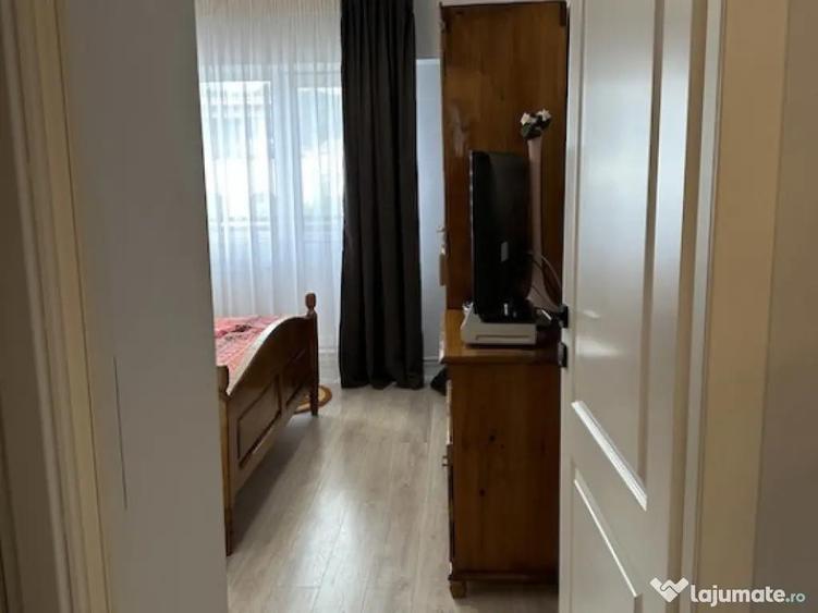 Apartament de vanzare, 74 mp, Bulevardul Traian - 5