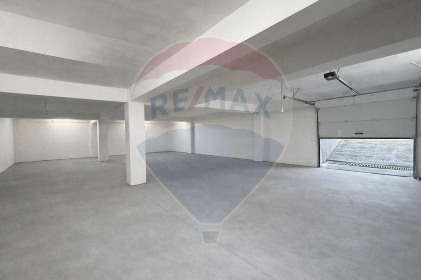 Spatiu  tehnic de vanzare- 170 mp - 1