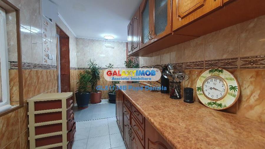 Vanzare casa și teren  in zona Aparatorii Patriei- Berceni - 12