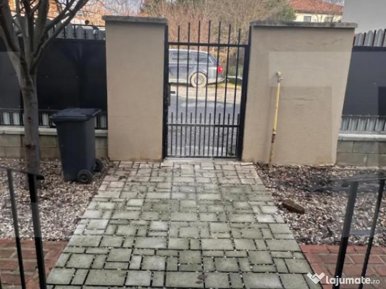 Casa spa?ioasa, de vanzare, cu 4 camere, 120 mp, zona Sel - 6