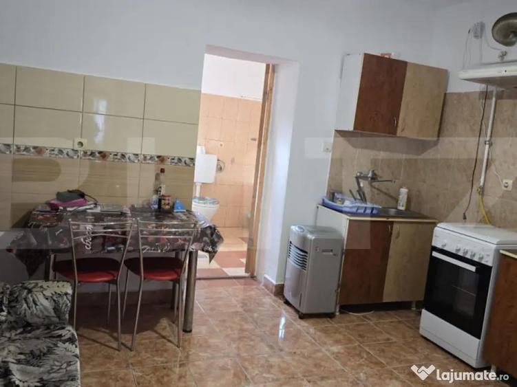 Casa 2 camere 60mp, 1500mp. Doba - 8