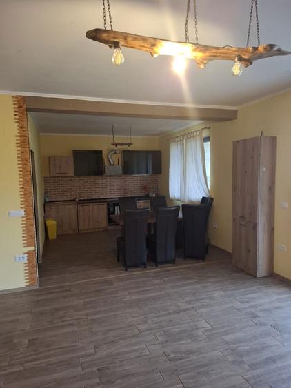 Casa Paleu,teren 817mp,pompa de caldura, gata de locuit,la 5 min.de Or - 8