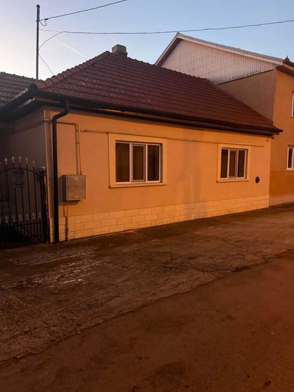 casa de vanzare - 1