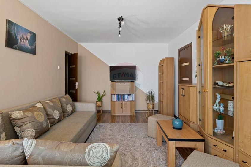 Apartament cu 2 camere zona Vlaicu, aleea Saturn, comision 0% - 2
