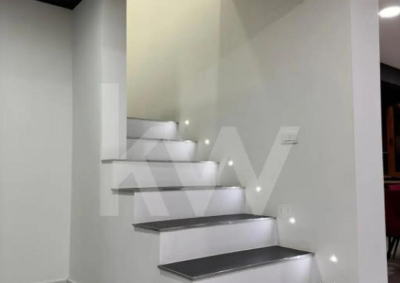 Duplex de Vanzare in Carcea Zona Metro | Modern ?i S - 8