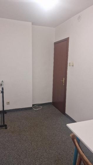 Mosilor, Eminescu, Pizza Hut, 8minute metrou - 7