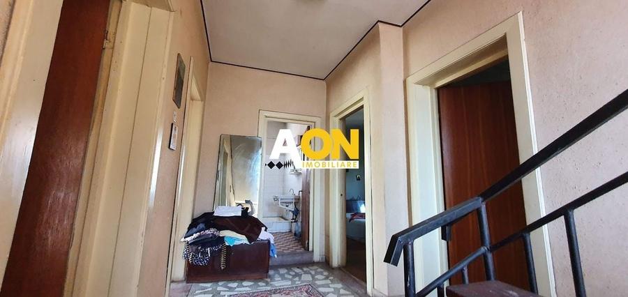 Casa cu 5 camere, 768 mp teren, Cetate - 9