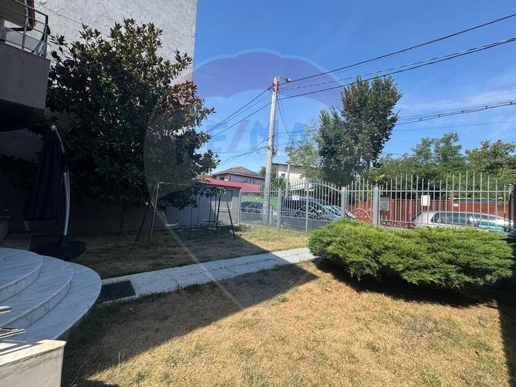 Casă / Vilă spațioasă de închiriat – Militari, zona Moinești - 24