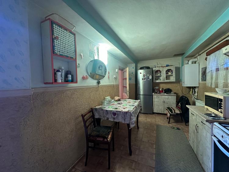 2 corpuri de casa - Centru - 155.000 euro  (Cod E8+E10) - 17