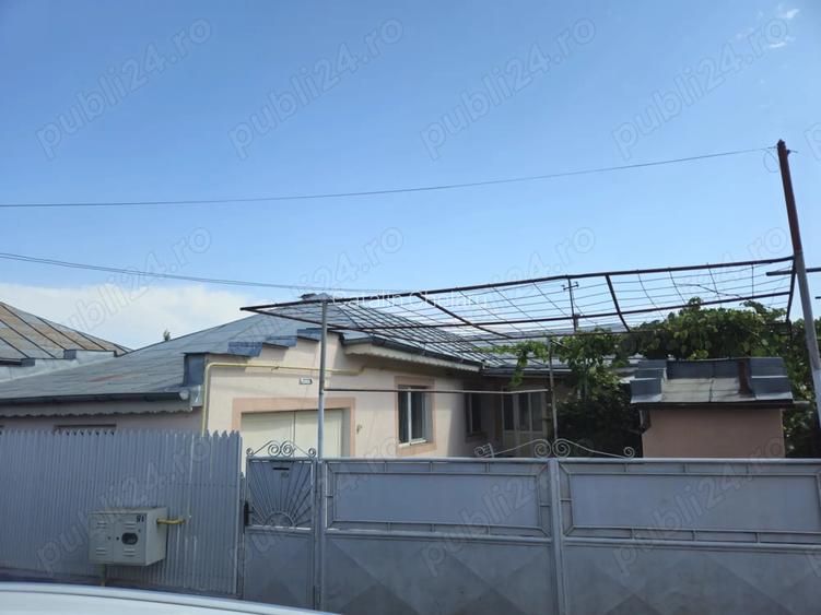 Casa cu teren in Barlad Casa cu teren in Barlad