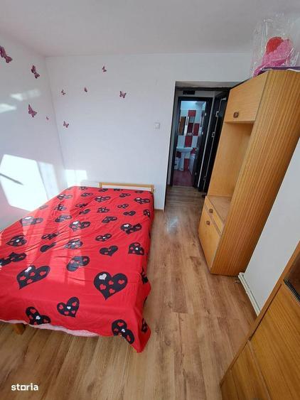 Apartament cu 3 camere semidecomandate, Areni - 2