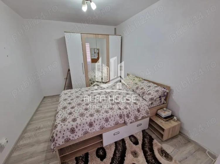 Inchiriez 2 camere zona Comisariat - 10