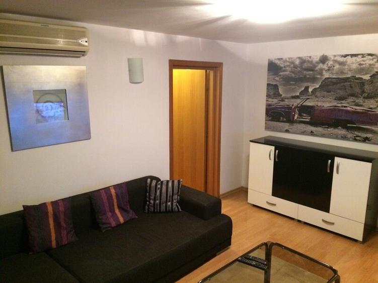 Apartament 2 camere  piata victoriei530 euroapartamwnt 2 camere  semidecomandat  - 9