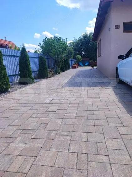 Casa 150 mp utili , 1200 mp teren pe Strada Balta Blonda - 7