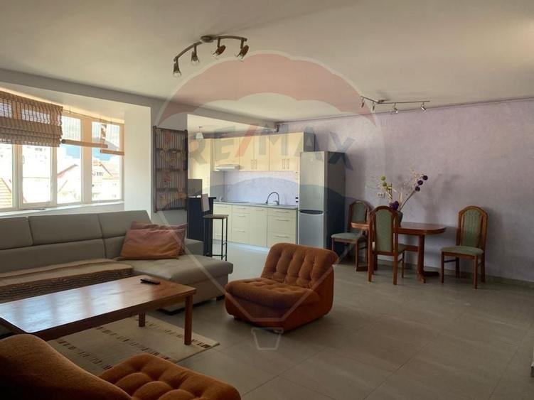 Apartament cu 3 camere de închiriat strada Transilvaniei - 1