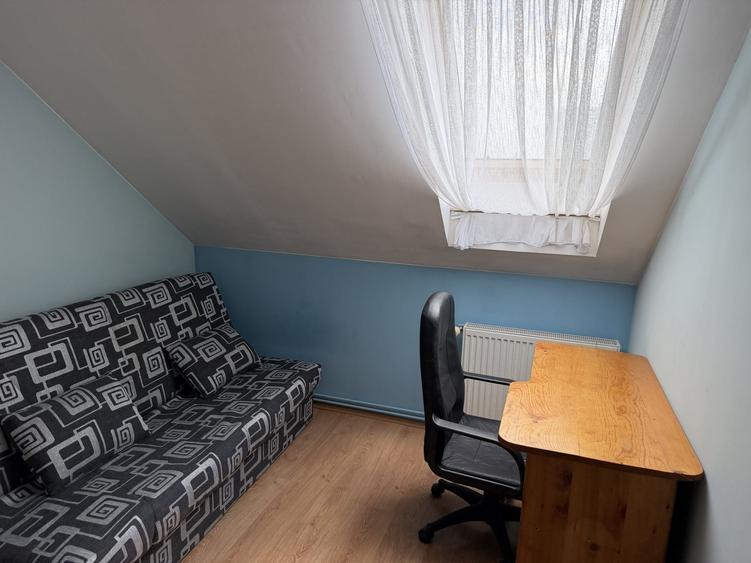 ap 4 camere mansarda spatios cedonia  doua baii - 11