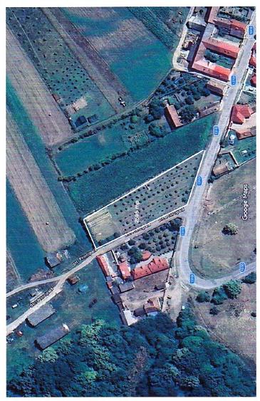 De vanzare teren intravilan cu deschidere la drum si utilitati in proximitate - 1