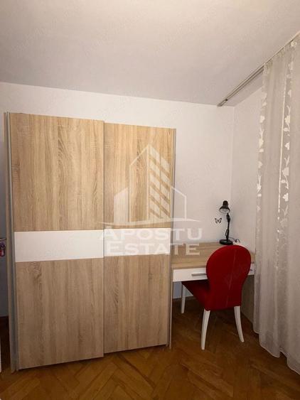 Apartament cu 2 camere semidecomandat, mobilat în Olimpia-Stadion