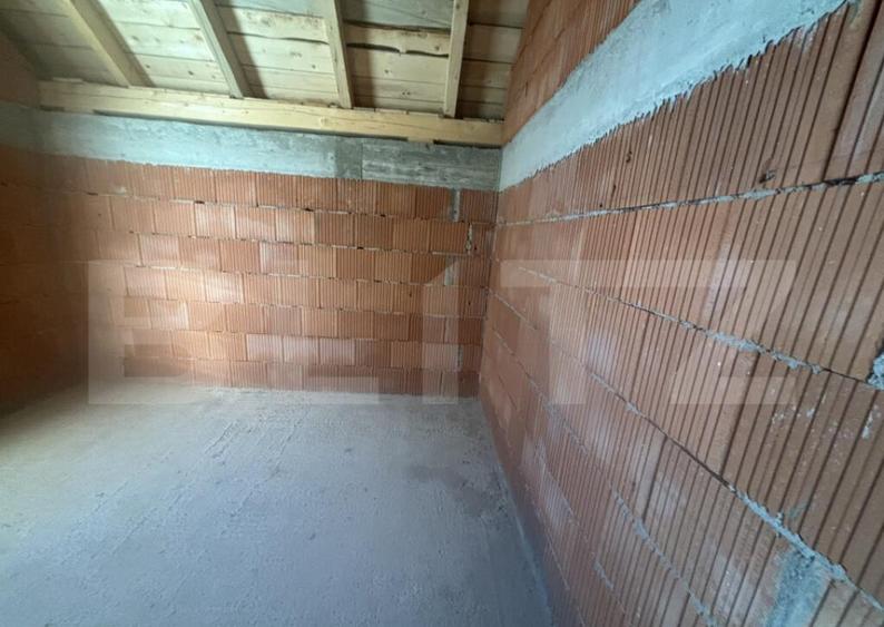 Casa de vanzare 115 mp , teren 425 mp , zona strazii Strandu - 8