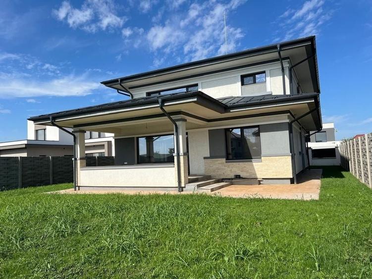Casa  premium  SMART Independentă energetic  in Dumbravita - 2
