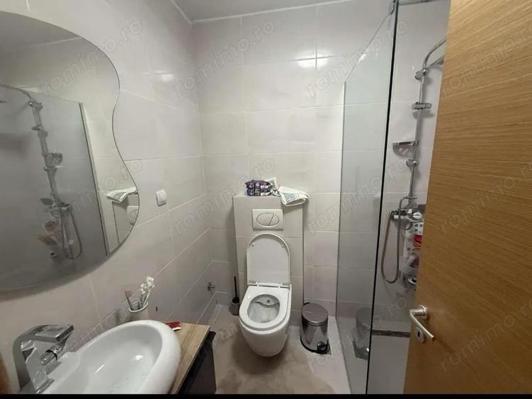 Apartament de vanzare cu doua camere zona Pacii - 1