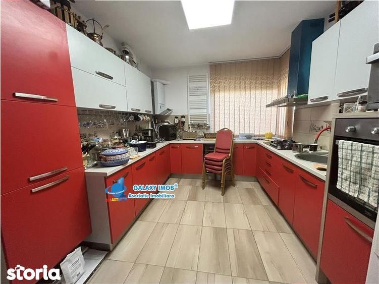 uplex 4 camere-Mansarda utila-Curte amenajata-Pivnita-str Safirului - 3