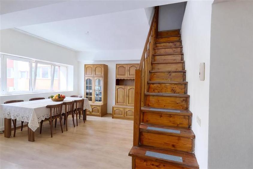 Rezidenta pe doua nivele, cu 3 camere, eficenta energetic, Garii, Brasov - 1