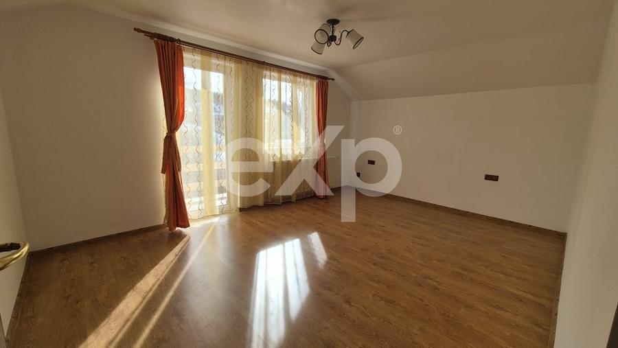 Casa mobilata, cu garaj si foisor – Zona linistita in Nordul Pitestiului - 8